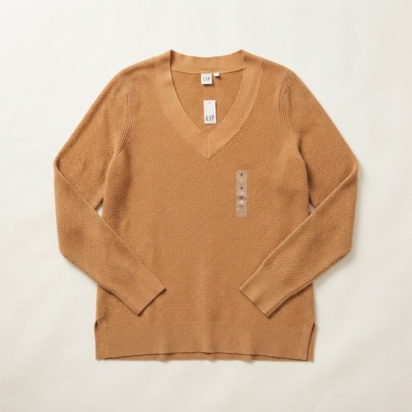 GAP Sweaters - NWT GAP Womens Brown VNeck Textured Long Sleeve Sweater Size Medium NWT Fall